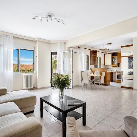 Fabulous Central Apartment Close To The Sea! Chalkida Exterior photo