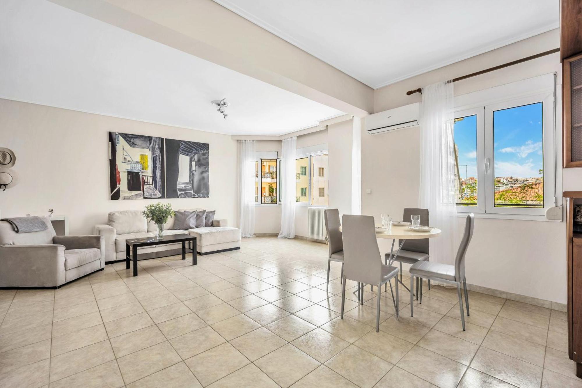 Fabulous Central Apartment Close To The Sea! Chalkida Exterior photo