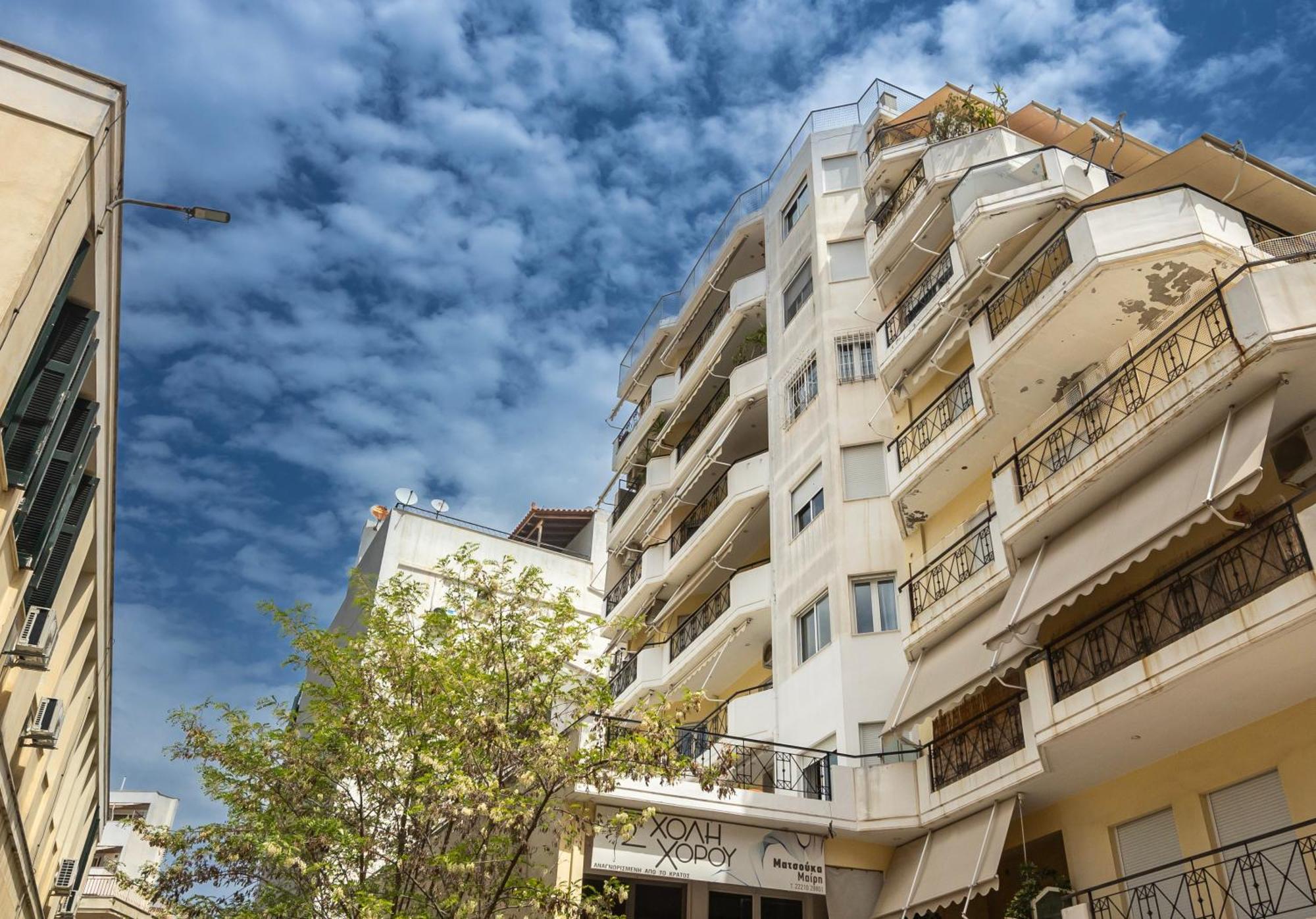 Fabulous Central Apartment Close To The Sea! Chalkida Exterior photo